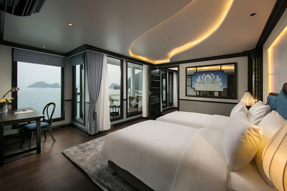 Отель Lapinta Luxury Cruises Халонг Экстерьер фото